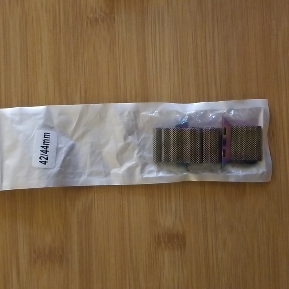 NIB Watch Bands Compatible with Apple 42-44MM - Picture 6 of 8